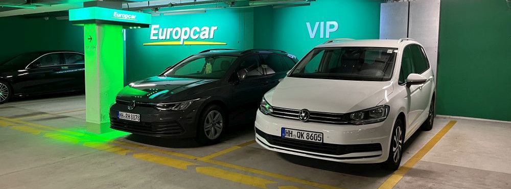 VW Touran aus der Europcar IVAR Flotte